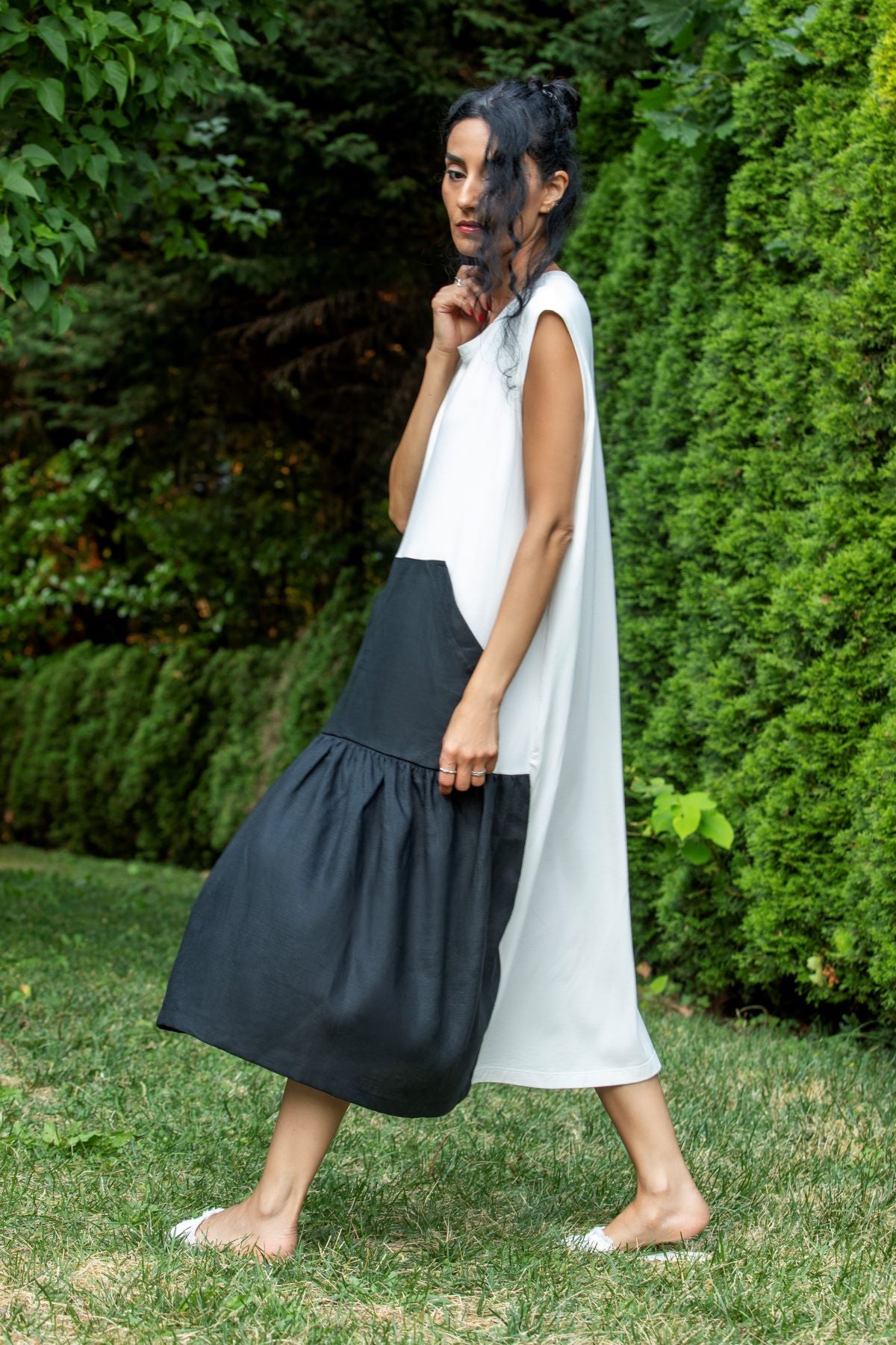 Cap Sleeve Color Block Dress with Pockets, White & Black